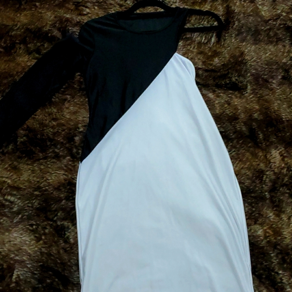 Black and white cold shoulder dress